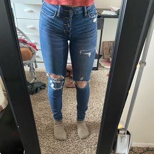 Dark wash Medium rise American Eagle jeans.